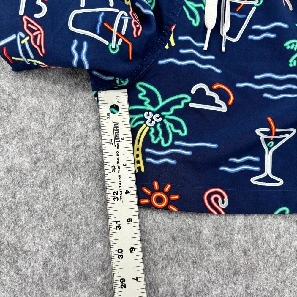 Chubbies Mens Navy Neon Flamingo Palm Tree Swim Trunks Shorts 5.5 Inch Inseam MD